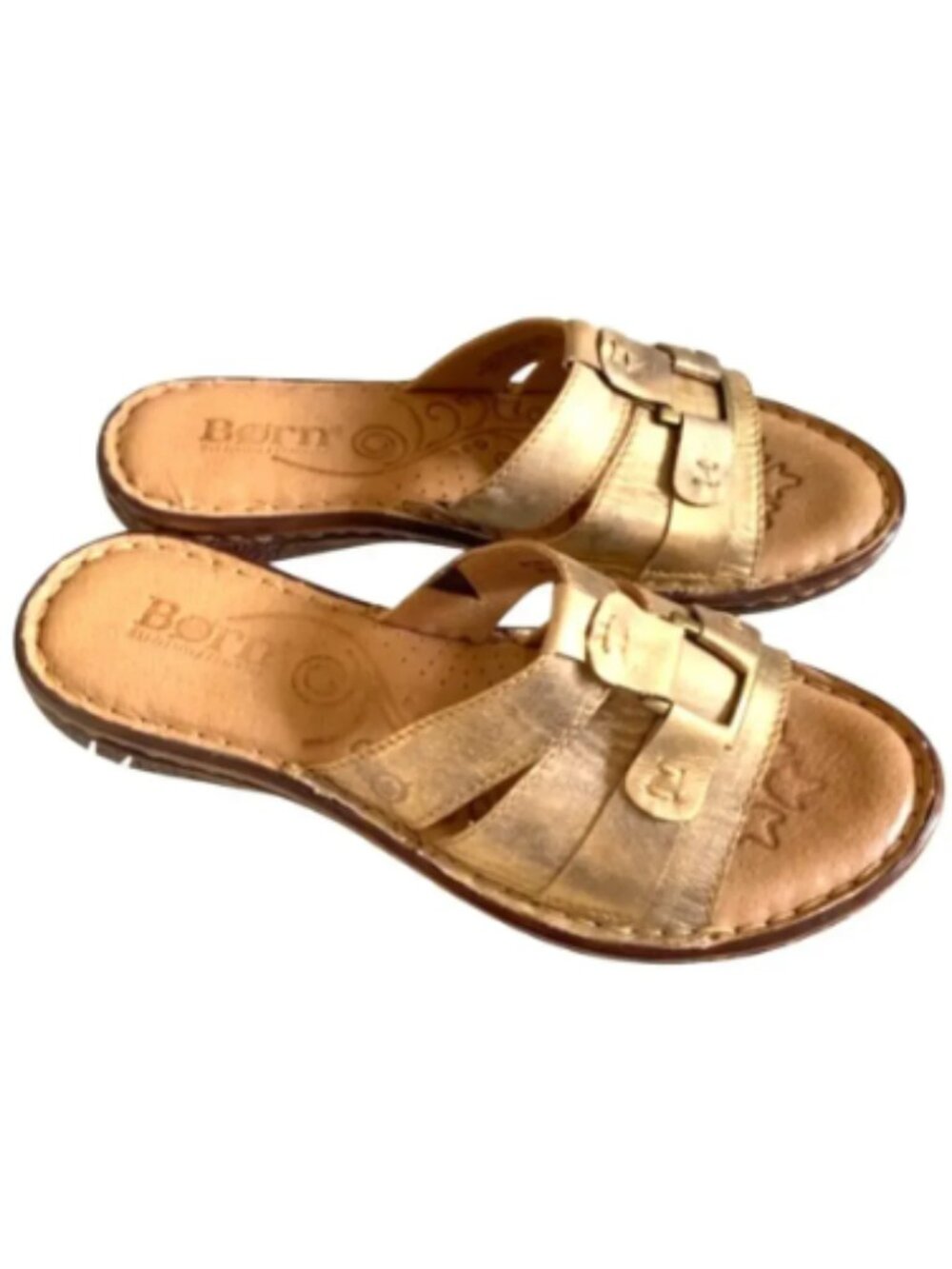 BORN Metallic Gold Leather Boho Sandals! Resort Vacation Beach Slides 8 NEAR NEW